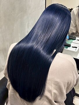 フリーク(FLEEK) 圧倒的ツヤ感◎深みネイビーカラー