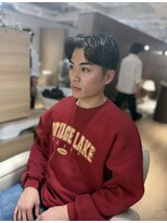 ウノプリールヴァモス(unopulir Vamos)&nbsp;ニュアンスパーマセンターパート