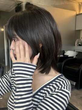 ナループロア ルームー(Nalu pu loa ROOMOO) レイヤーボブ/ボブレイヤー/タッセルカット/韓国ボブ