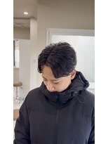 ラナン(Ranun)&nbsp;癖毛を活かしたショートセンターパート