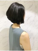 30代40代にも人気☆トップふんわり前下がりショートボブ