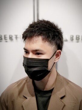 リバティシェアバーバー 銀座(LIBERTY SHARE BARBER) 【スポーティーメンズ】ツーブロックショートスタイル