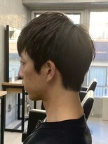 フイ メンズヘア ヨヨギ(Hui men's hair yoyogi) メンズ/アップバング/ツーブロックマッシュ/束感ショート/波巻き