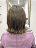 エアリー外はねボブ