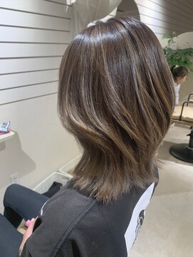 ビーマー(beamer) バレイヤージュ