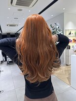 ステア ケース(stair case)&nbsp;ハイライト履歴有り　オレンジカラー　ナミ