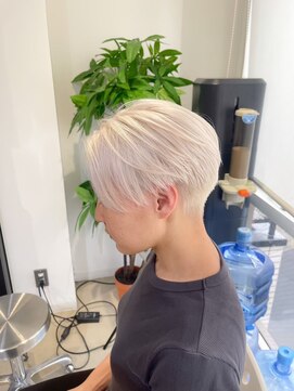 ロイス 神宮前(ROIS) 透明感ベージュカラー/ダブルカラー/ケアブリーチ[表参道駅]