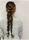 三つ編みアレンジ