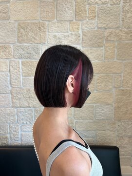 ヴァン カウンシル 川口店(VAN COUNCIL) 大人ショートとインナーカラー レッド/ピンク/赤#2