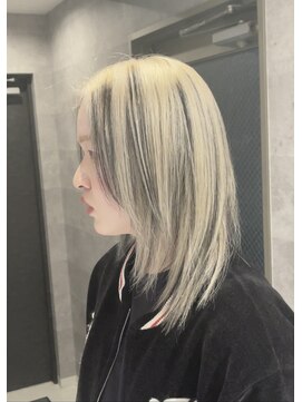 レブ 心斎橋(REV.) 前髪/アンブレラカラー/こなれミディ/イメチェン/ウェーブパーマ