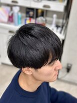 レヴィア(REVIA)&nbsp;メンズカットツーブロック刈り上げマッシュ