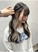 インナーカラーホワイトベージュブリーチデザインカラー韓国ヘア
