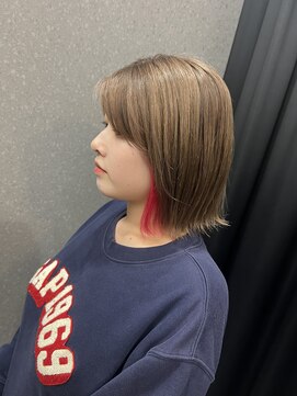 リリー ヘアーアンドビューティー(Lily) 外ハネボブ＋イヤリングカラー