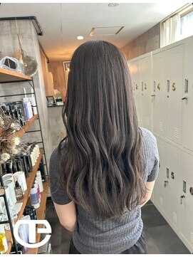 トゥーミー(to mee) リーフグレージュ♪【新田】