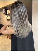 バレイヤージュ、ダブルカラー、レイヤーカット、アッシュカラー