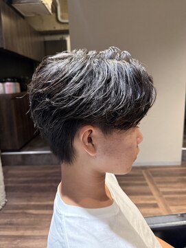 メンズココ メンズパーマ 韓国ヘア 日本橋店(MENS COCO) センターパート フェザーパーマ