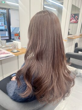 バルベストーキョーサウス(BARBES TOKYO SOUTH) 透明感たっぷり大人可愛いペールオリーブベージュヘア【RISA】