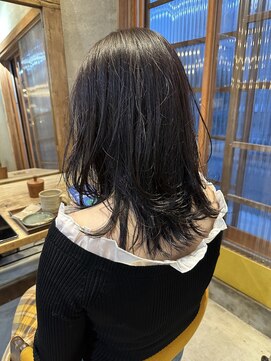 ノフ(knof) ミディアムレイヤー × グレージュカラー × 小顔ヘア