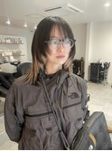 抜け感、インナーベージュ×レイヤー