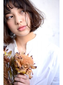 ミラバイグリーン(Mira by green) Bob×nude×beige♪01