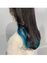 ヘアスタジオ アルス 御池店(hair Studio A.R.S) ターコイズブルーのビビッドインナーカラー