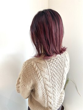 リノア 鵠沼海岸(LINOA) ハイライトで作るバレイヤージュ