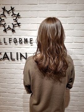 ビューティー エールフォルム 浜松有玉店(BEAUTY YELLFORME) エドル 艶感アッシュグレージュ