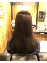 カミケンパセオ(kamiken.paseo)&nbsp;大人上品さらツヤ好印象なめらかロング【カミケンパセオ】