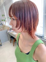 テトヘアー(teto hair)&nbsp;オレンジカラー、オレンジベージュ、ウルフカット