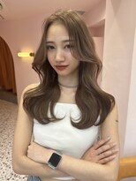 ボタン シブヤ(VOTAN SHIBUYA)&nbsp;韓国ヘア/くびれヘア/前髪なし/流し前髪/顔まわりカット