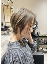 クーナバイトマト 横浜(Cuna by TOMTO)&nbsp;【YUYA】大人ショート_ブリーチカラー_ミルクティーベージュ