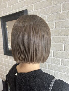 アボックス(abox) ベージュ×ボブ