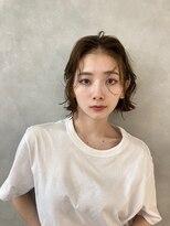 フォト イケブクロ(foto IKEBUKURO)&nbsp;耳掛けウルフレイヤー切りっぱなしボブバレイヤージュハイライト