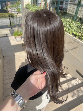 ブリーチ無し　透明感　グレージュカラー