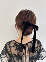 ヘアセットサロン サロンエイミー(salon aemii)&nbsp;短い髪の方も！ベロアシニヨンヘア