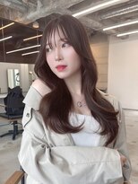 フォンズ(FONS)&nbsp;透明感グレージュカラー/韓国くびれヘア/ロングレイヤー/表参道