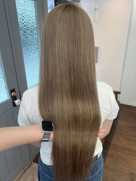 ディーエヌエー バイ エゴル(DiNA by ENGOL) 髪質改善トリートメントで更にツヤツヤに！！