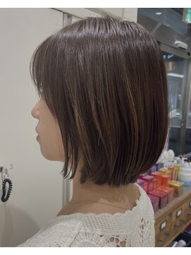 ヴァネッサ VANESSA ショートボブ×オリーブブラウン×吉川沙知