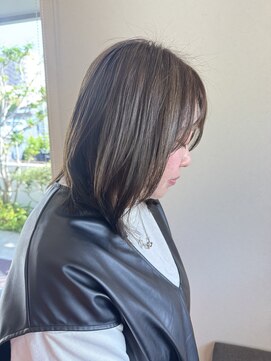 アンチークス(ann Cheeks) 秋のオリーブグレージュカラー