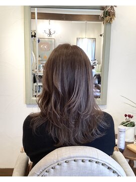 セレンディピティ 流山おおたかの森(Serendipity) ロングレイヤースタイル