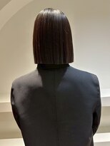 ロマリア ヒルズ 表参道 原宿(Lomalia HILLS)&nbsp;暗髪ボブ[表参道/原宿/ダブルカラー/ケアブリーチ/縮毛矯正]