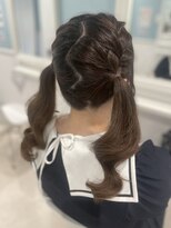 ホワイト(White)&nbsp;編み込みツインテール