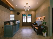 カルフール(Carre four)