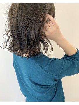 トリート 浦安店(TREAT) レイヤーボブ×ミントベージュ_TREAT浦安