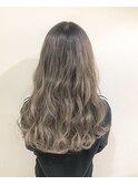 海外セレブ風グラデーション×透明感グレー
