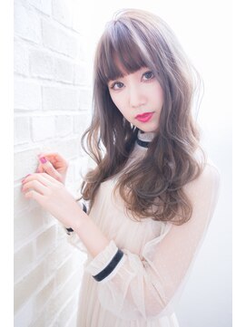 エルサフィロ キタハマ(el zafiro kitahama) 【el zafiro  kitahama】外国人風カラー　こなれ　ウェーブ