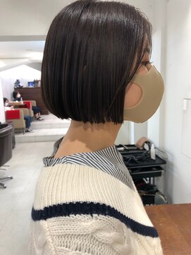 インビテーション 名古屋(invitation) ぱつっとボブ