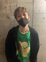 ニュアンスパーマでラフカッコいいメンズスタイル