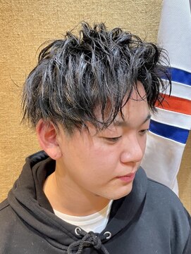 ヒロギンザバーバーショップ 大宮店(HIRO GINZA BARBER SHOP) ツイストスパイラルパーマ　ヒロ銀座　大宮　メンズ　刈り上げ