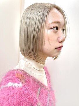 ミィ 表参道(mee.) 【mee.】ヤジマ　ホワイトベージュカラー